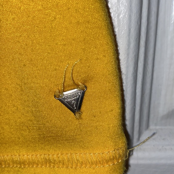 Yellow off the shoulder guess shirt - Picture 3 of 3